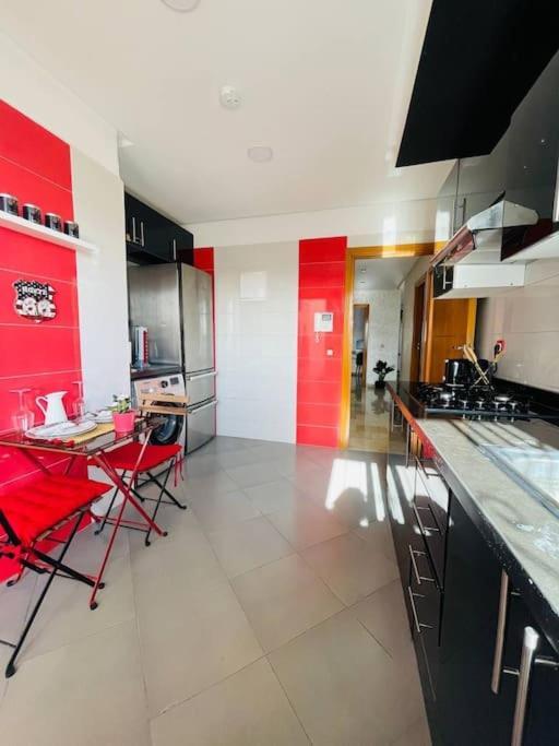 A 2 Minutes De Casa Finance City, Appartement Avec 2 Chambres Casablanca Exterior foto